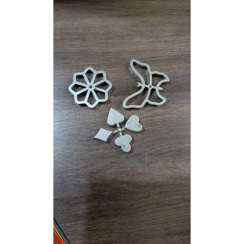 Vintage Metal Cookie Cutters Set Of 5 Unique Shapes Hearts Flower & Starburst De